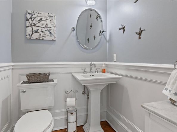8 Cedarfield Lane, Westhampton NY 11977