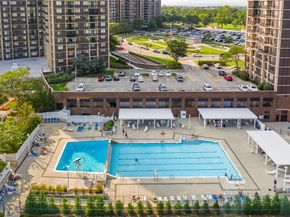 27010 Grand Central Parkway 32B, Floral Park NY 11005