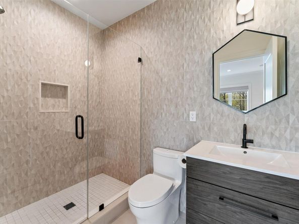 17 Oxford Road, Scarsdale NY 10583