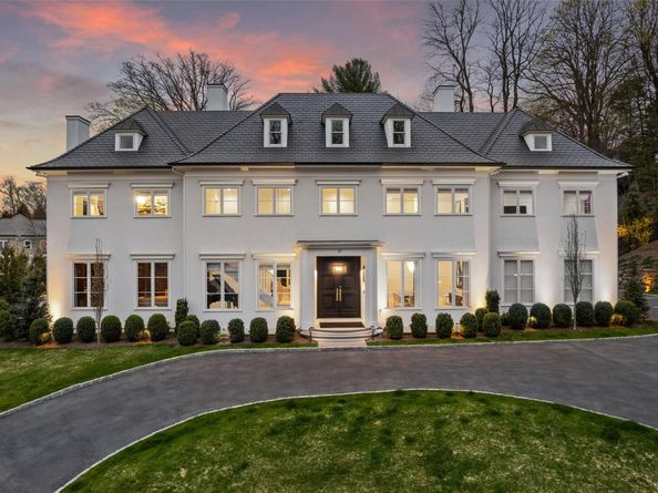 17 Oxford Road, Scarsdale NY 10583