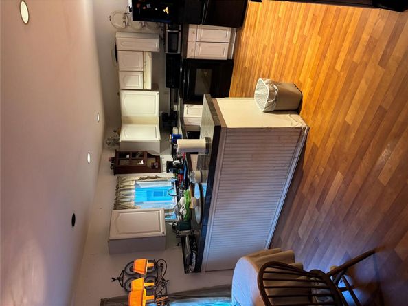 60 Randall Road, Wading River NY 11792