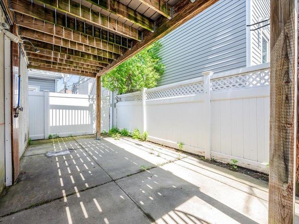 100 California Street, Long Beach NY 11561