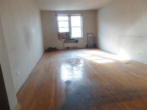 84-55 Daniels Street 3B, Briarwood NY 11435