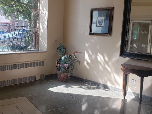 84-55 Daniels Street 3B, Briarwood NY 11435