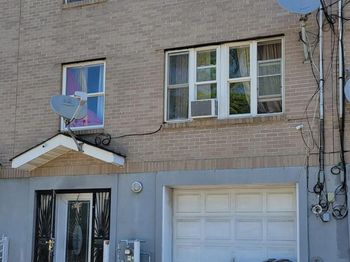 514 B 32 Street