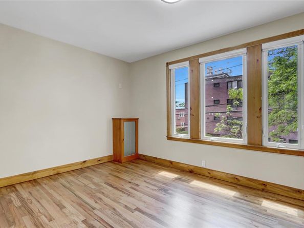 62-33 59th Drive, Maspeth NY 11378