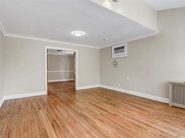 62-33 59th Drive, Maspeth NY 11378