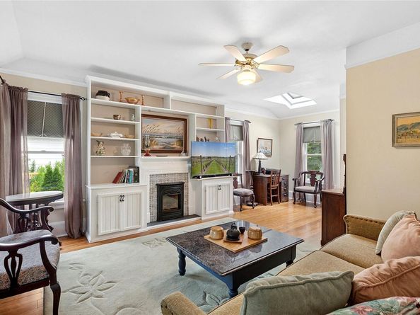 264 Washington Avenue, Jamesport NY 11947