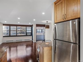 168-11 12th Avenue 3D, Beechhurst NY 11357
