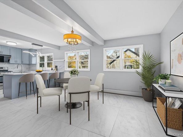 962 Washington Street, Baldwin NY 11510