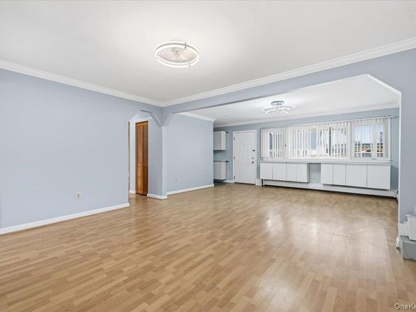 962 Washington Street, Baldwin NY 11510