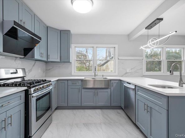 962 Washington Street, Baldwin NY 11510