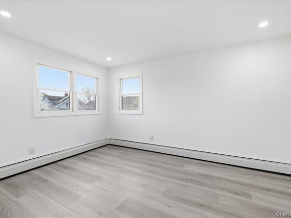 962 Washington Street, Baldwin NY 11510