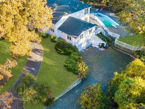 19 Bay Woods Drive, Hampton Bays NY 11946