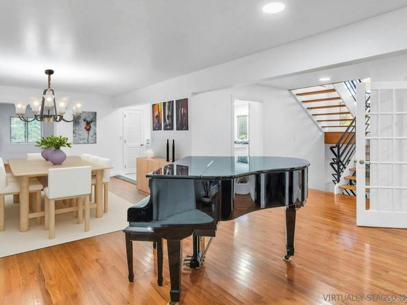 19 Bay Woods Drive, Hampton Bays NY 11946