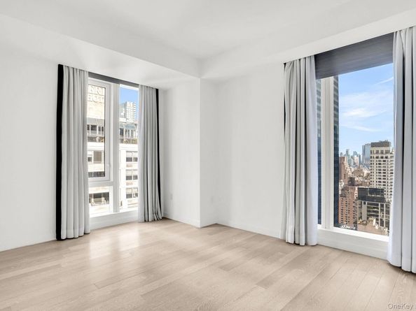 138 E 50th Street 26C, New York (Manhattan) NY 10022
