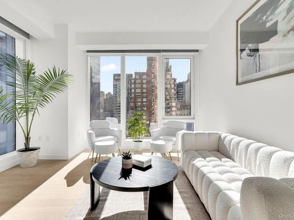 138 E 50th Street 26C, New York (Manhattan) NY 10022
