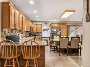 1041 N 4th Street, New Hyde Park NY 11040