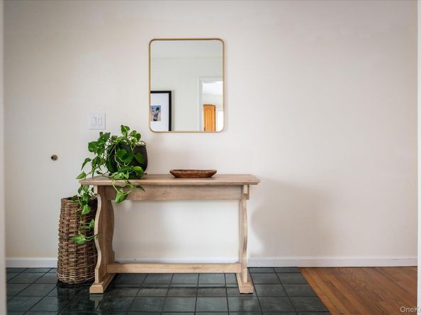 34 Adela Court, Yorktown Heights NY 10598