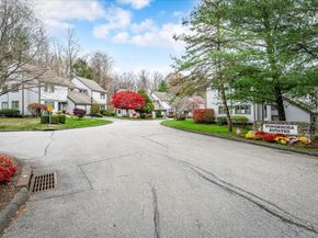 34 Adela Court, Yorktown Heights NY 10598