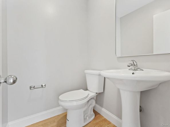 42 Timber Ridge, Mount Kisco NY 10549