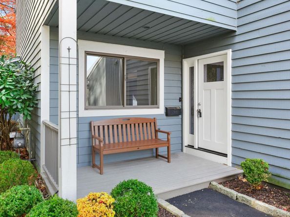 42 Timber Ridge, Mount Kisco NY 10549