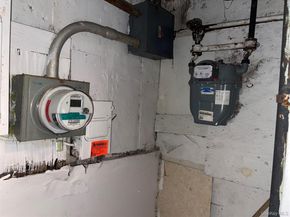 3035 82nd Street, East Elmhurst NY 11370