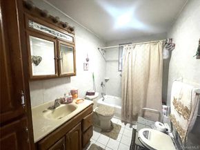 3035 82nd Street, East Elmhurst NY 11370