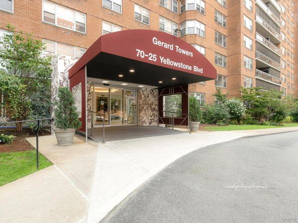 70-25 Yellowstone Boulevard 4D, Forest Hills NY 11375