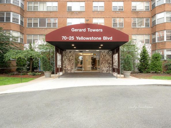 70-25 Yellowstone Boulevard 4D, Forest Hills NY 11375