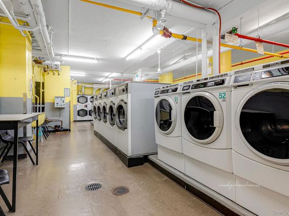 70-25 Yellowstone Boulevard 4D, Forest Hills NY 11375