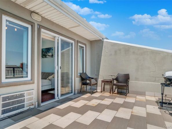 208 Beach 124th Street 6, Far Rockaway NY 11694