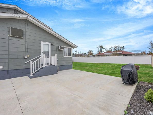 177 Sherman Street, Brentwood NY 11717