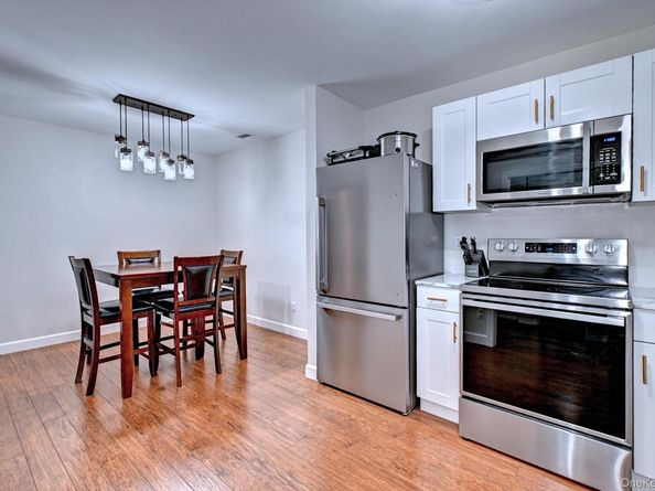 967 Skyline Drive, Coram NY 11727