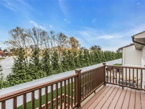 650 Newbridge Road 9, East Meadow NY 11554
