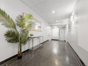 215 E 77TH Street 4D, New York (Manhattan) NY 10075