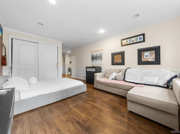 215 E 77TH Street 4D, New York (Manhattan) NY 10075