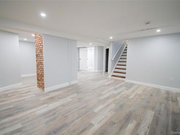 650 Bryant Street, East Meadow NY 11554