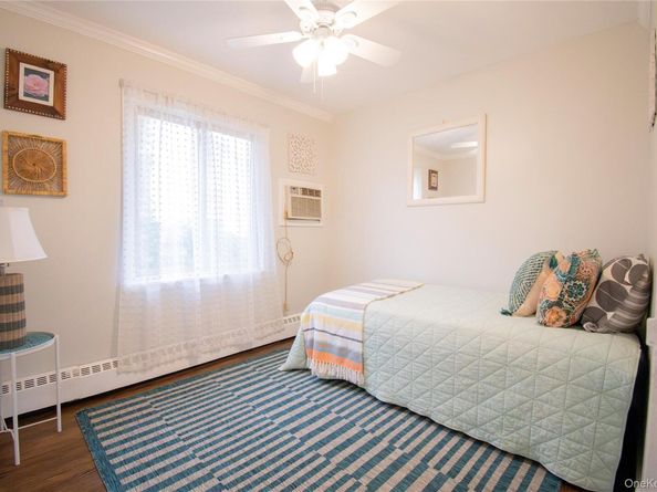 650 Bryant Street, East Meadow NY 11554