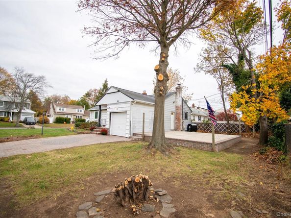 650 Bryant Street, East Meadow NY 11554