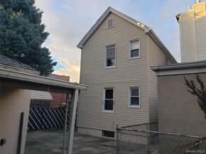 61-54 56th Avenue, Maspeth NY 11378