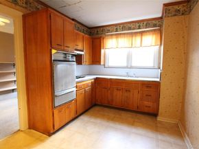 61-54 56th Avenue, Maspeth NY 11378