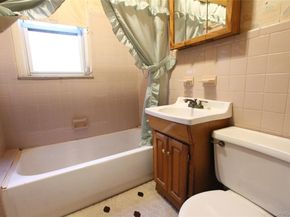 61-54 56th Avenue, Maspeth NY 11378