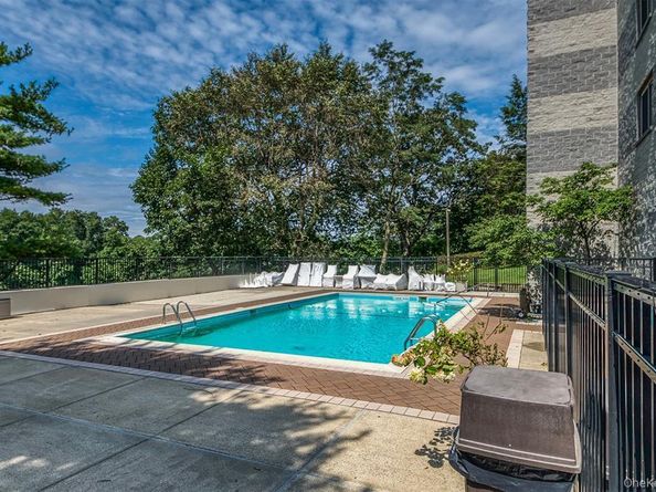 703 Pelham Road 407, New Rochelle NY 10805