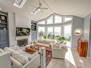 321 E Montauk Highway, Hampton Bays NY 11946