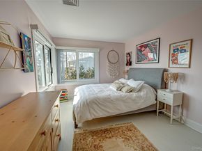 321 E Montauk Highway, Hampton Bays NY 11946