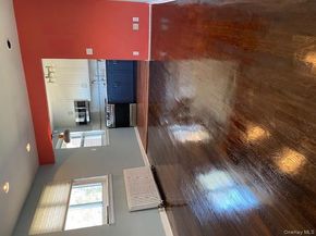 73-26 260th Street B, Glen Oaks NY 11004