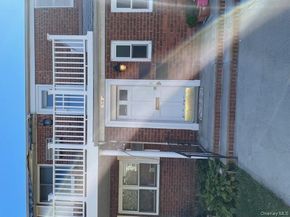 73-26 260th Street B, Glen Oaks NY 11004