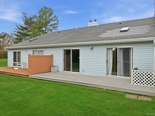 23 Sandy Hill Road, Commack NY 11725