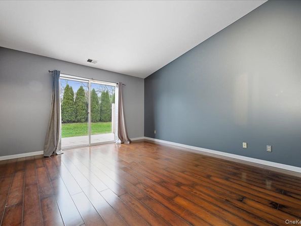 23 Sandy Hill Road, Commack NY 11725